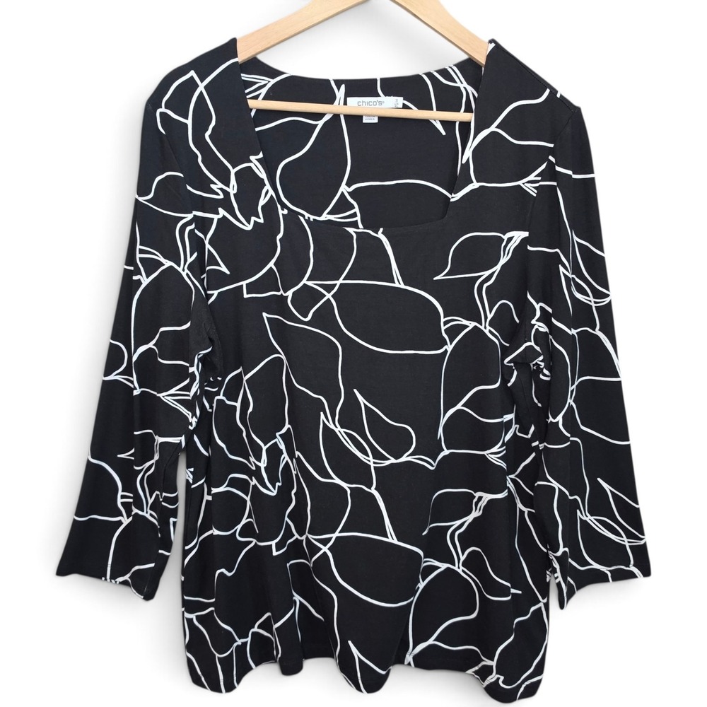Chicos Shirt Womens 3 XL Black White Abstract Floral Square Neck 3/4 Sleeve Knit